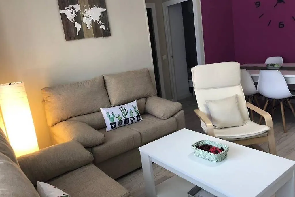 City Center Big Apartment-Family & Friends-5 Beds Malaga Apartment