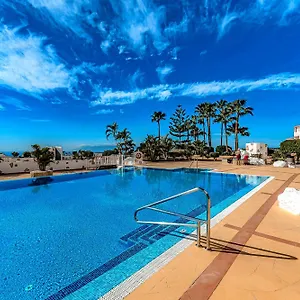 https://villa-las-mimosas-costa-adeje-tenerife.adeje-hotels.com